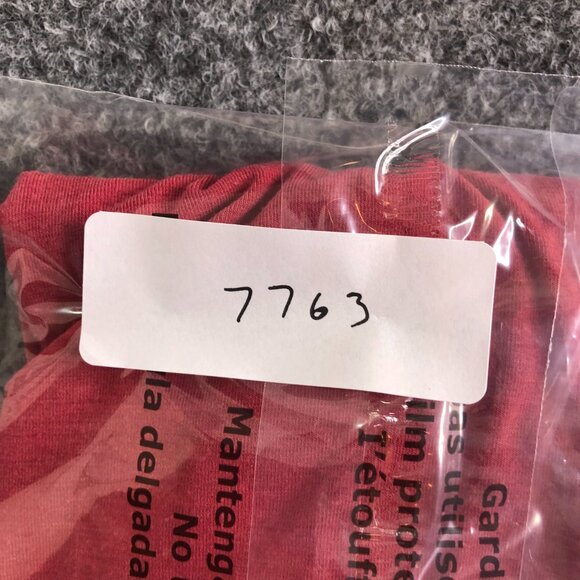 Wolaco Way of Life Long Sleeve Shirt Mens Large Red Performance Running - Picture 6 of 6